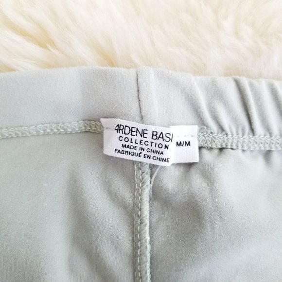 $5 Add on | High waisted biker shorts (medium) - Picture 4 of 9